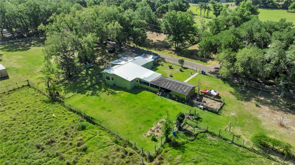 13610 ACKER ROAD Dover, FL 33527