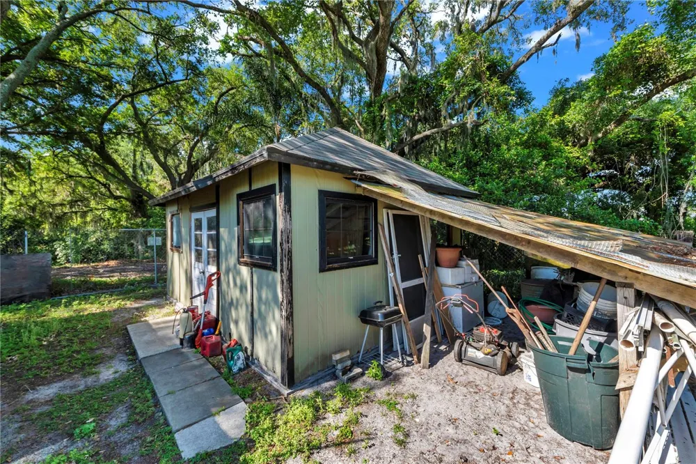13610 ACKER ROAD Dover, FL 33527