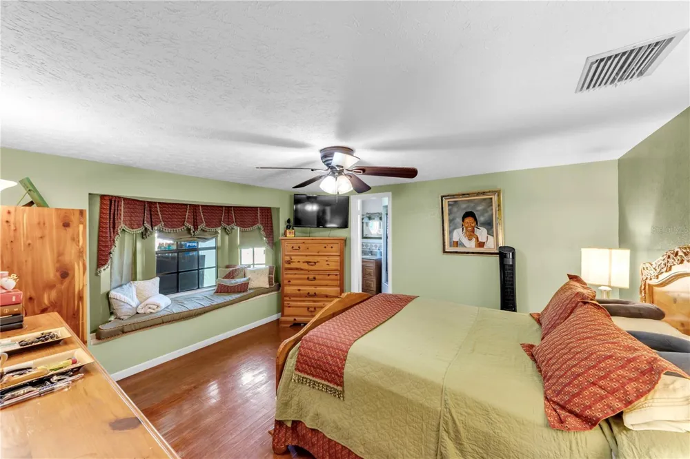 13610 ACKER ROAD Dover, FL 33527