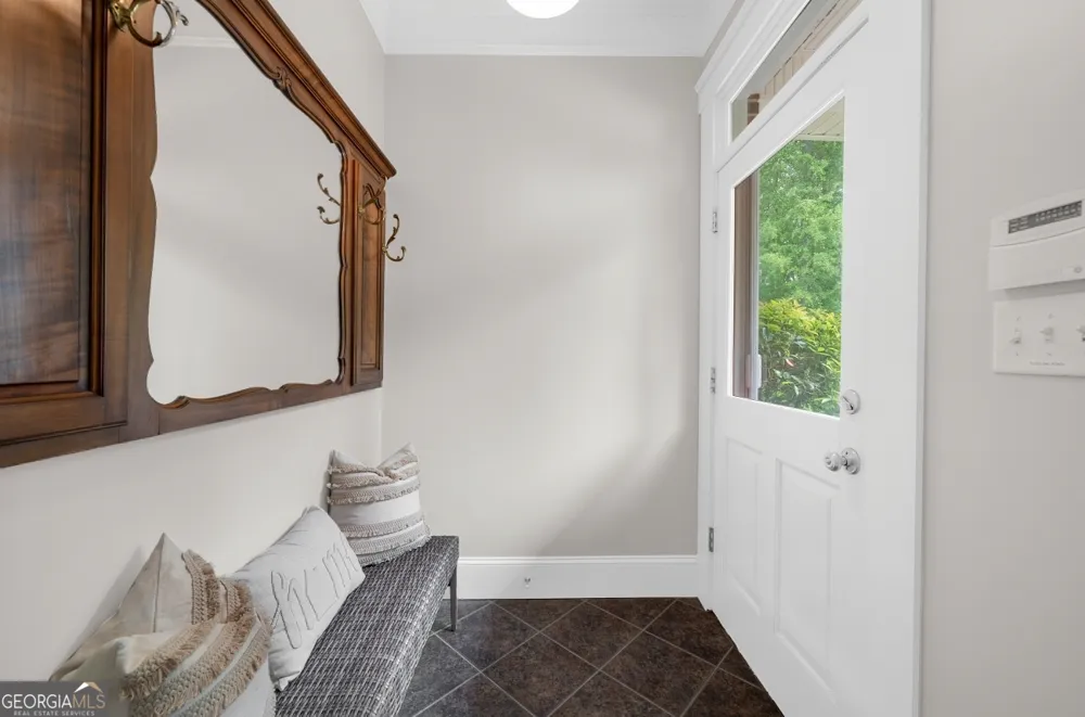 11905 Hutcheson Ferry RD Chattahoochee Hills, GA 30268