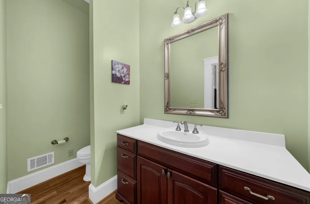 11905 Hutcheson Ferry RD Chattahoochee Hills, GA 30268