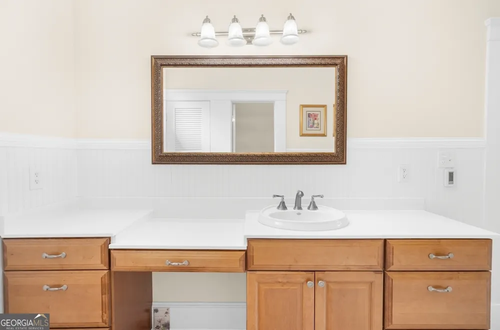 11905 Hutcheson Ferry RD Chattahoochee Hills, GA 30268