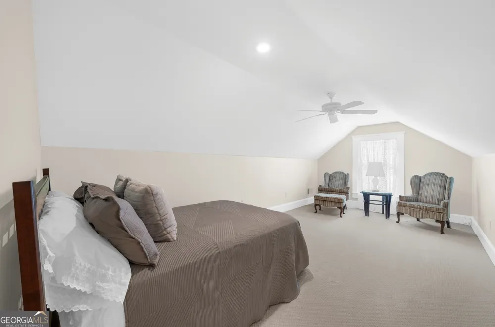 11905 Hutcheson Ferry RD Chattahoochee Hills, GA 30268
