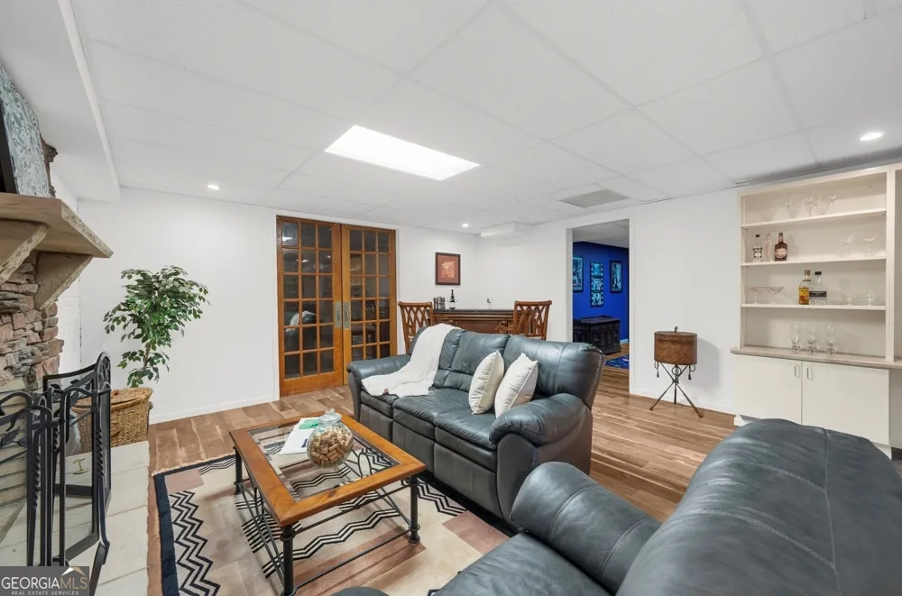 11905 Hutcheson Ferry RD Chattahoochee Hills, GA 30268