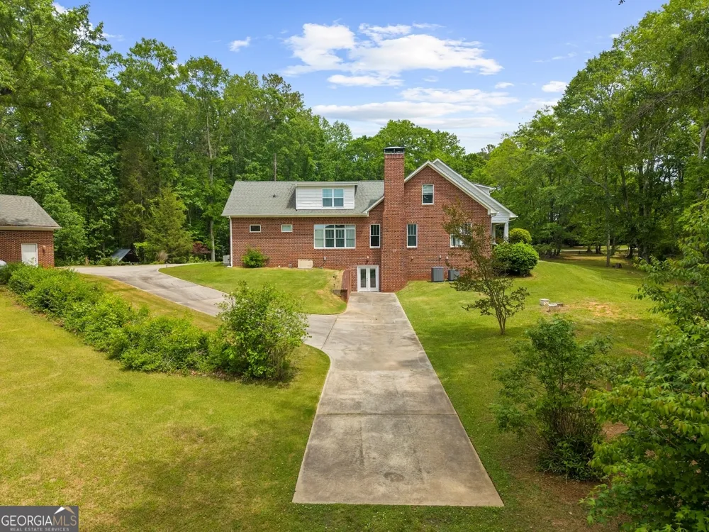 11905 Hutcheson Ferry RD Chattahoochee Hills, GA 30268