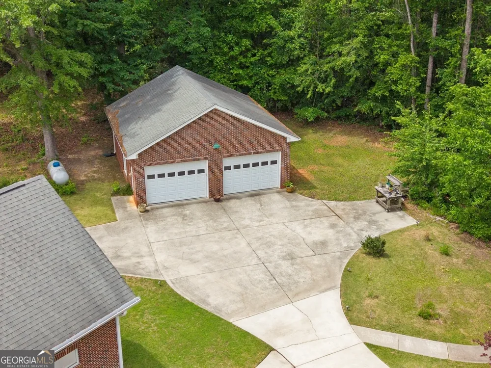 11905 Hutcheson Ferry RD Chattahoochee Hills, GA 30268