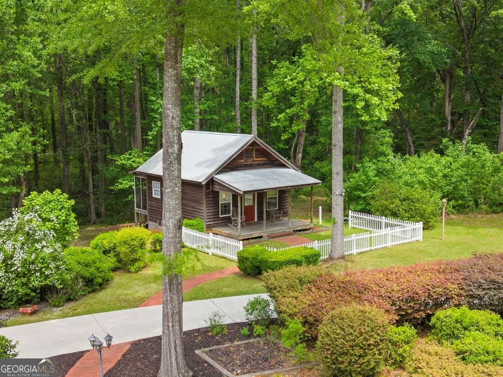 11905 Hutcheson Ferry RD Chattahoochee Hills, GA 30268
