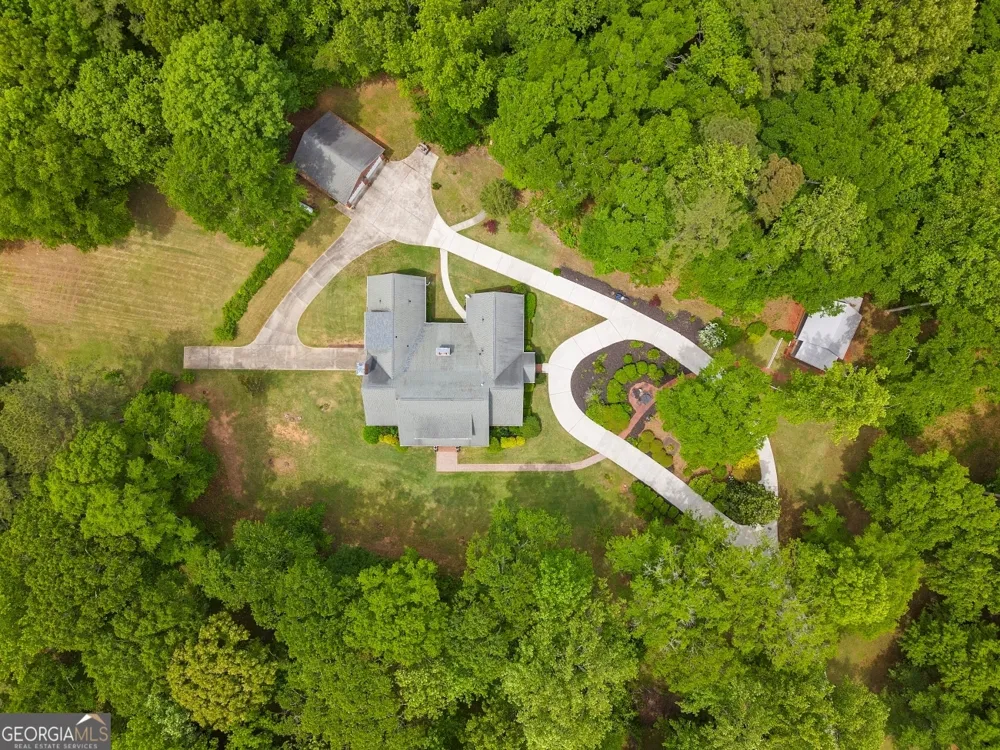 11905 Hutcheson Ferry RD Chattahoochee Hills, GA 30268