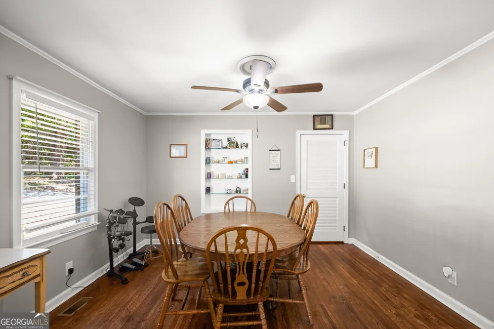 148 Moreland AVE Toccoa, GA 30577