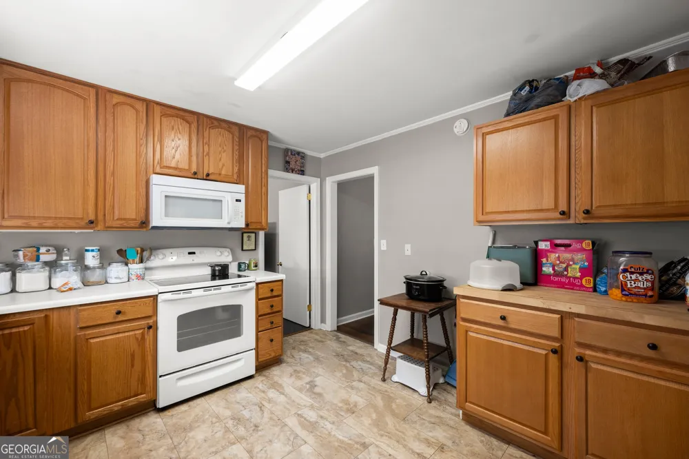148 Moreland AVE Toccoa, GA 30577