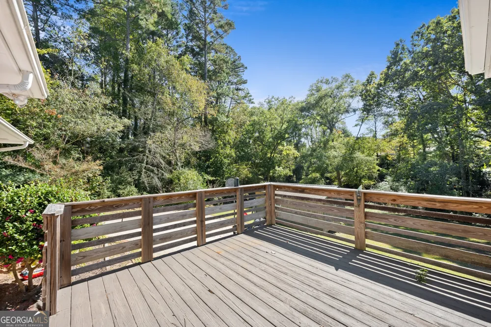 148 Moreland AVE Toccoa, GA 30577