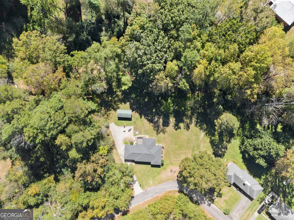 148 Moreland AVE Toccoa, GA 30577