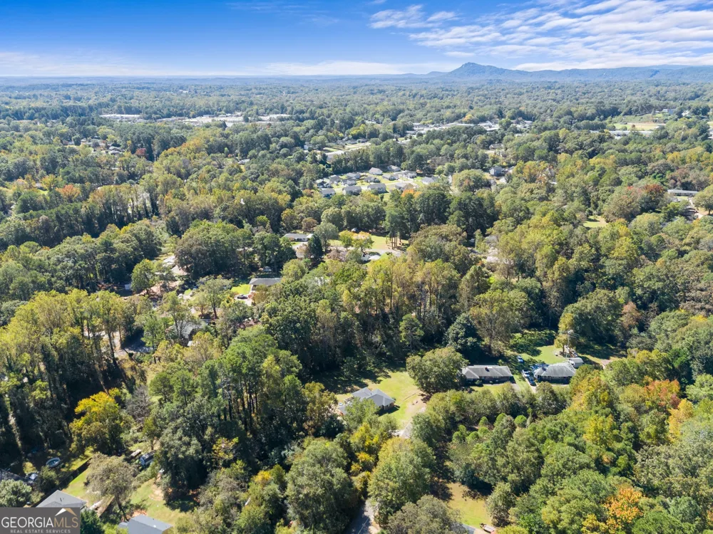148 Moreland AVE Toccoa, GA 30577