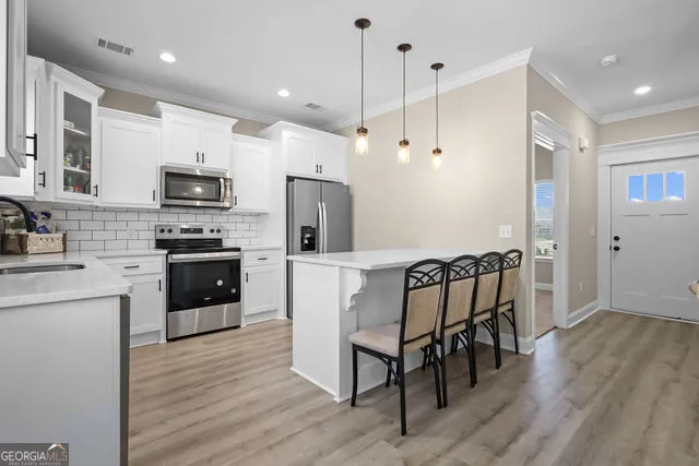 105 Mangrove CT Jesup, GA 31546