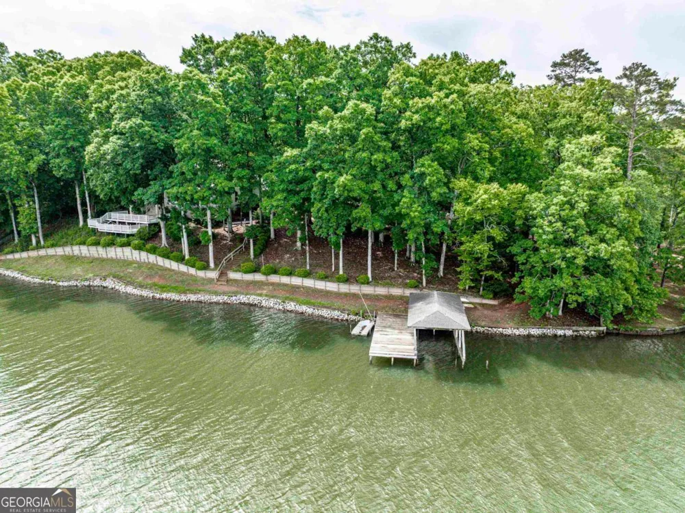 250 Village CT Sparta, GA 31087
