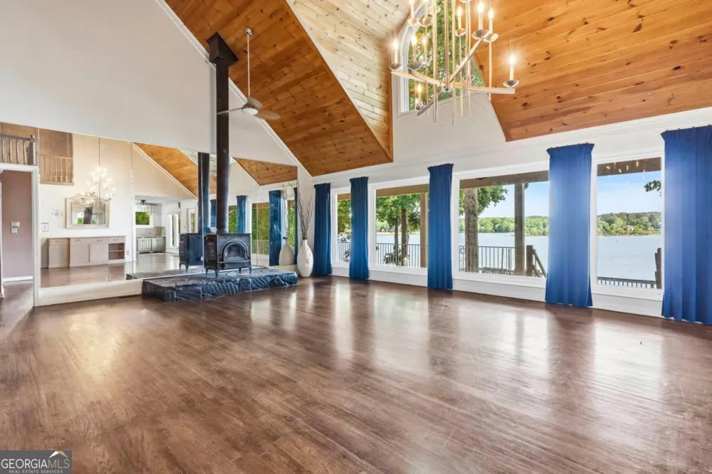 250 Village CT Sparta, GA 31087