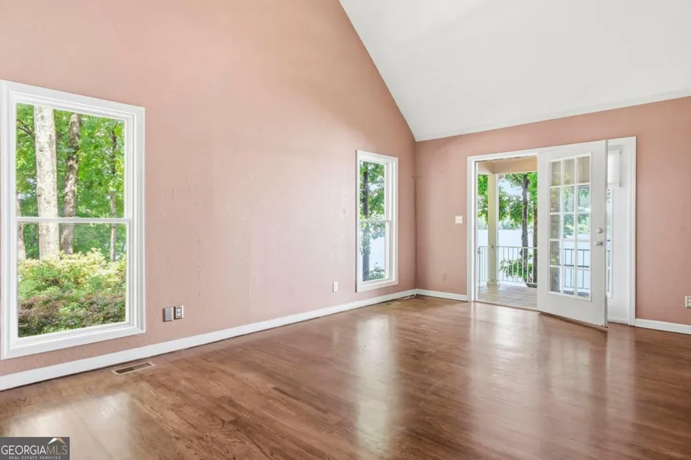 250 Village CT Sparta, GA 31087