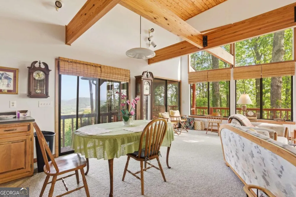 860 Frog Pond RD Hiawassee, GA 30546