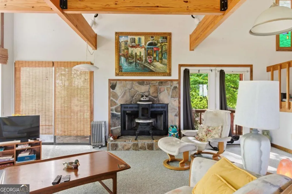 860 Frog Pond RD Hiawassee, GA 30546