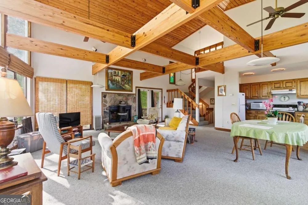 860 Frog Pond RD Hiawassee, GA 30546