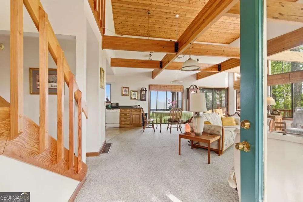 860 Frog Pond RD Hiawassee, GA 30546