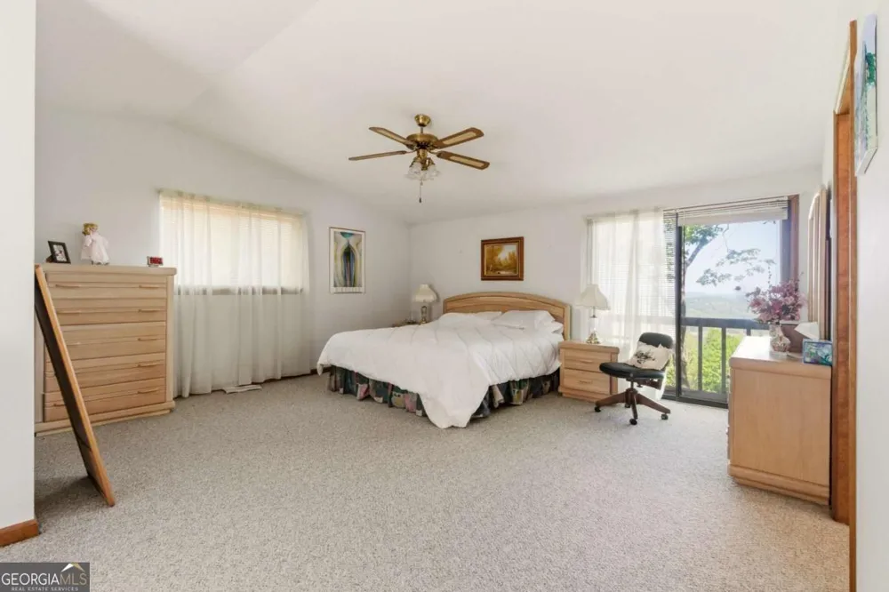 860 Frog Pond RD Hiawassee, GA 30546