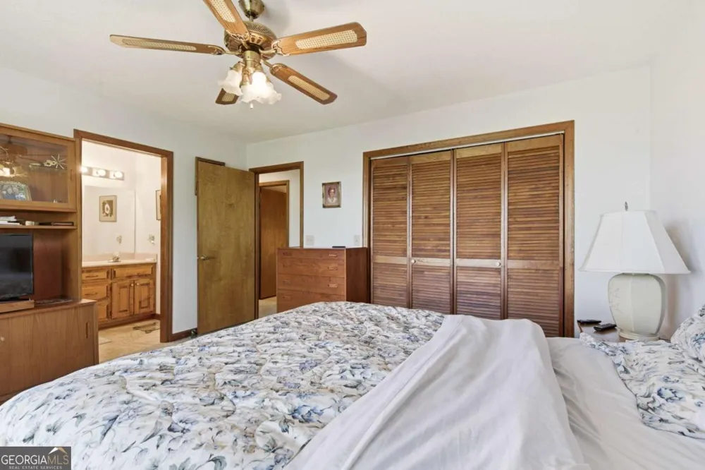 860 Frog Pond RD Hiawassee, GA 30546