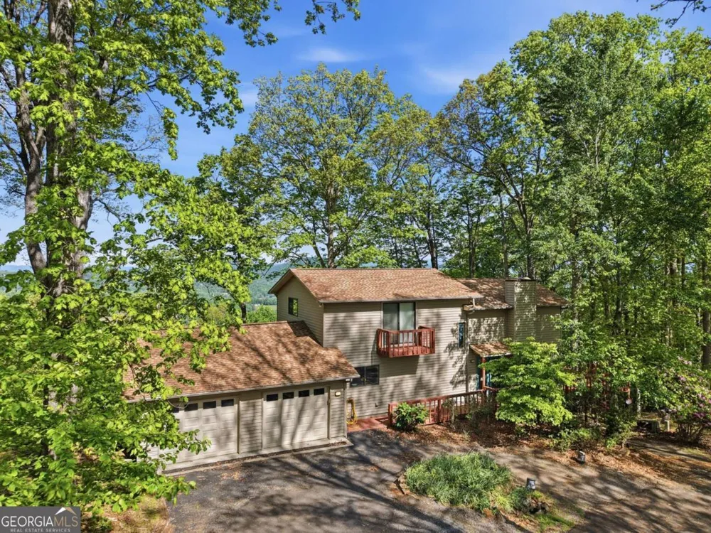 860 Frog Pond RD Hiawassee, GA 30546