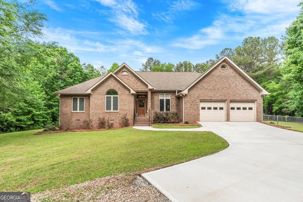 1370 Deerwood DR Madison, GA 30650