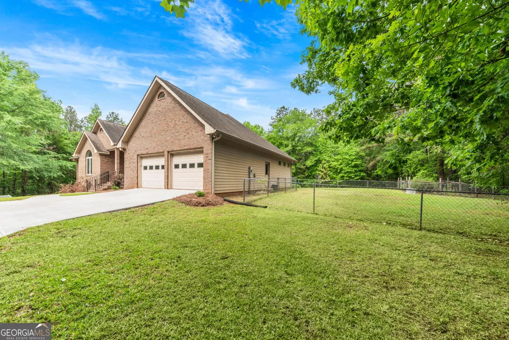 1370 Deerwood DR Madison, GA 30650