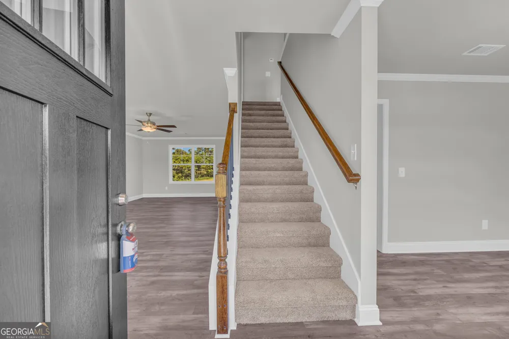 62 Sewell RD Lavonia, GA 30553