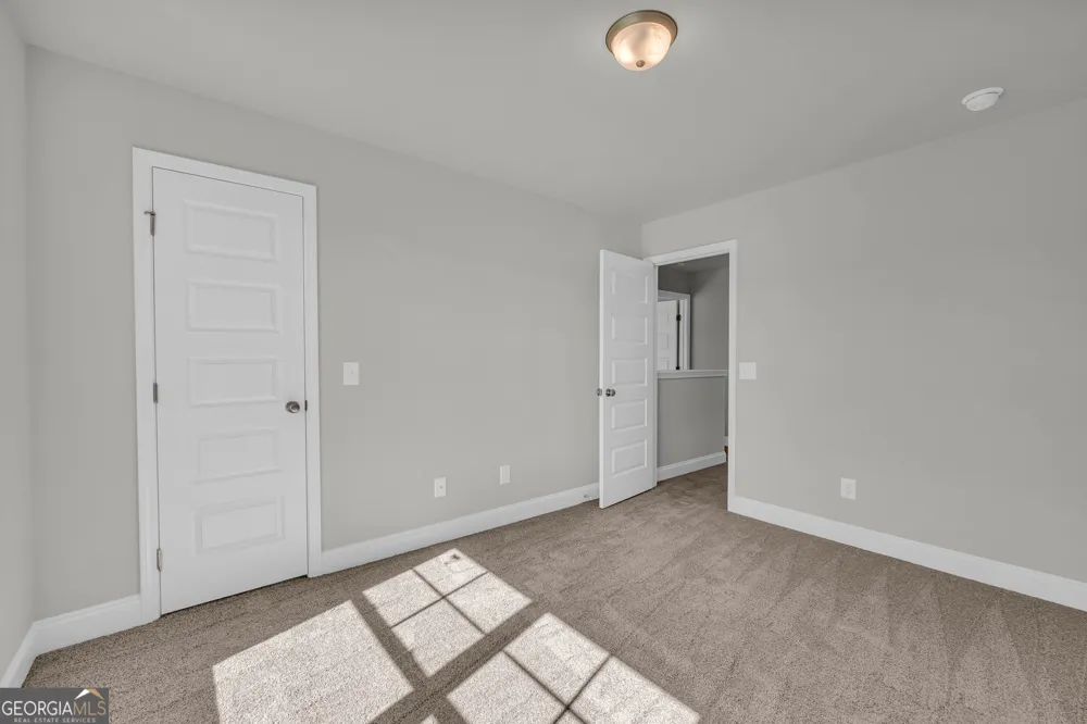 62 Sewell RD Lavonia, GA 30553