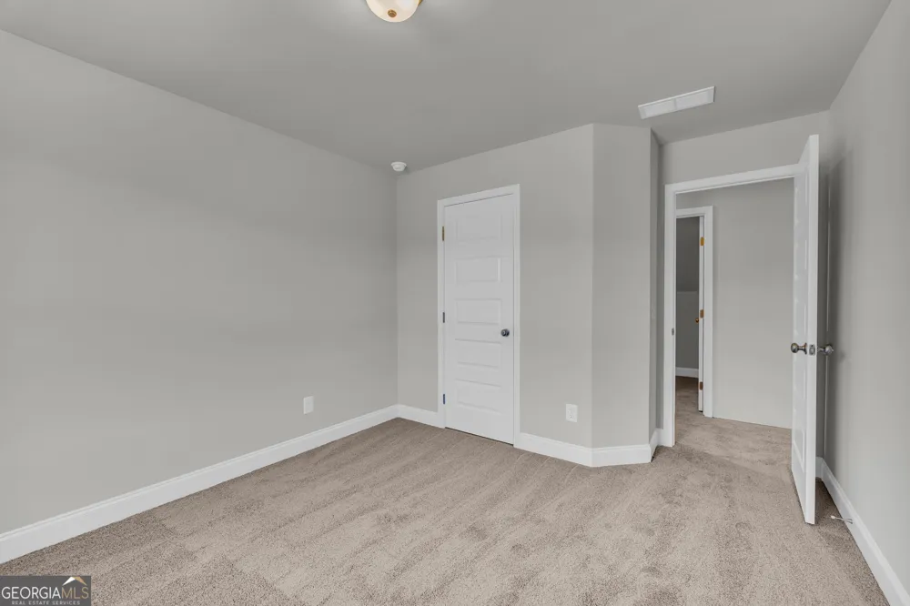 62 Sewell RD Lavonia, GA 30553