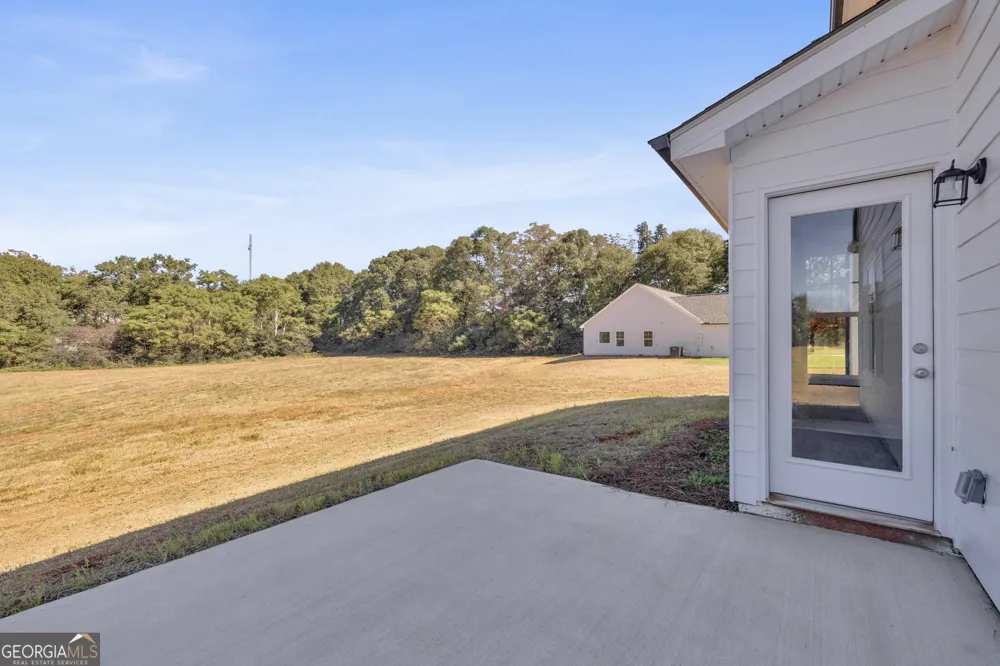 62 Sewell RD Lavonia, GA 30553