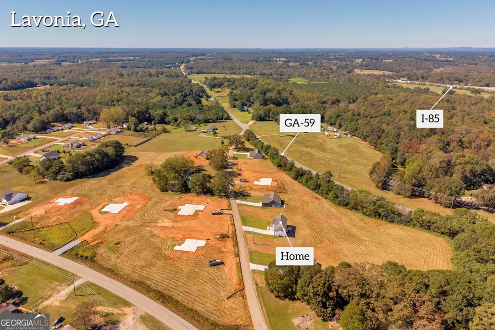 62 Sewell RD Lavonia, GA 30553