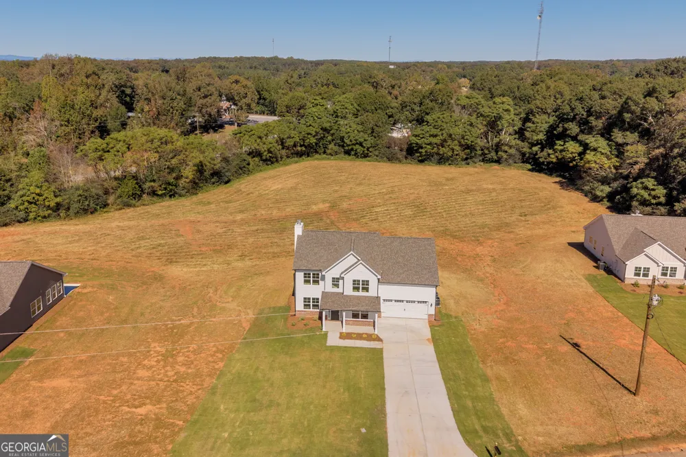 62 Sewell RD Lavonia, GA 30553