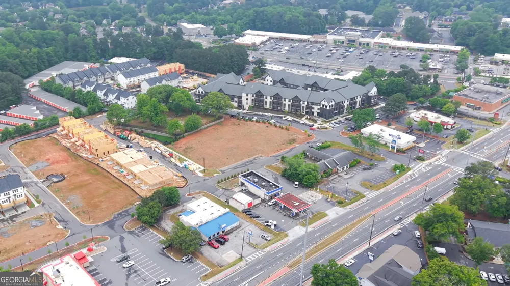2658 Sandy Plains RD Marietta, GA 30066