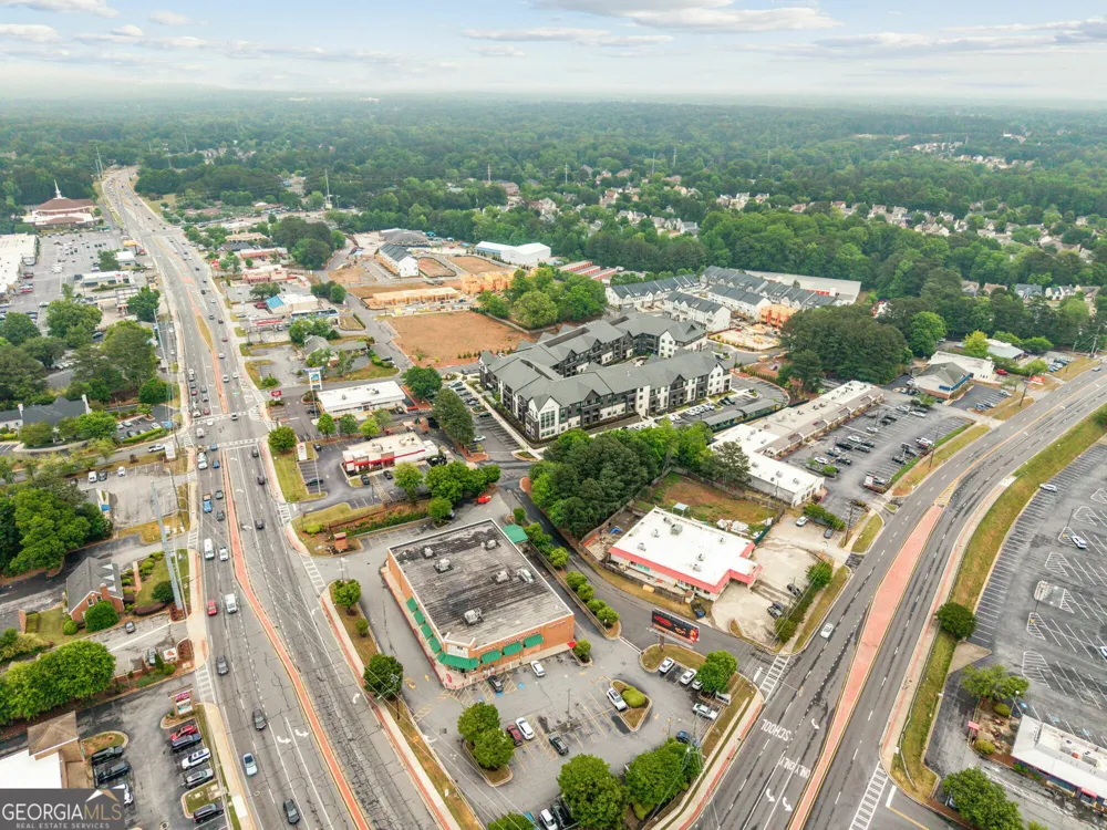 2658 Sandy Plains RD Marietta, GA 30066