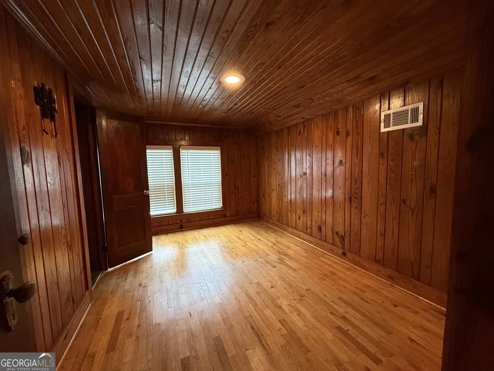 225 Gordon ST Thomson, GA 30824