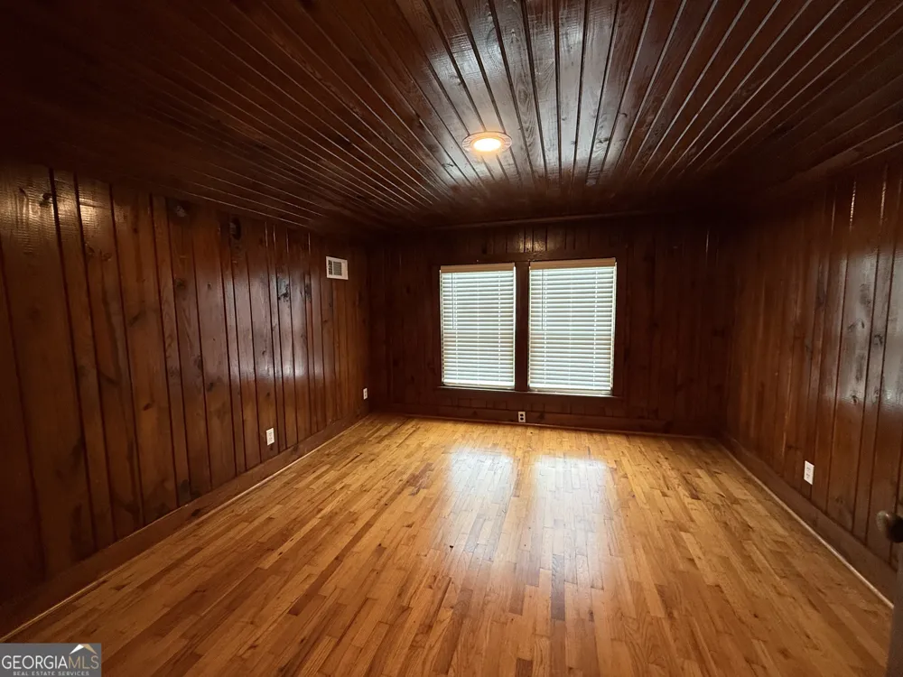 225 Gordon ST Thomson, GA 30824