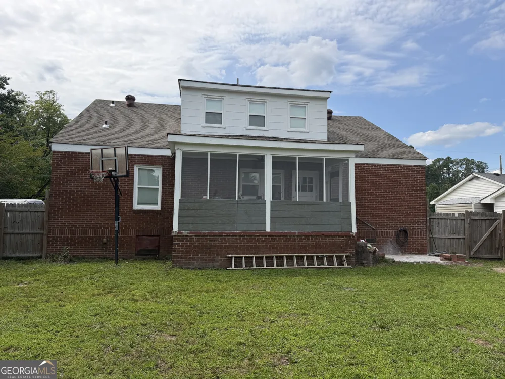 225 Gordon ST Thomson, GA 30824