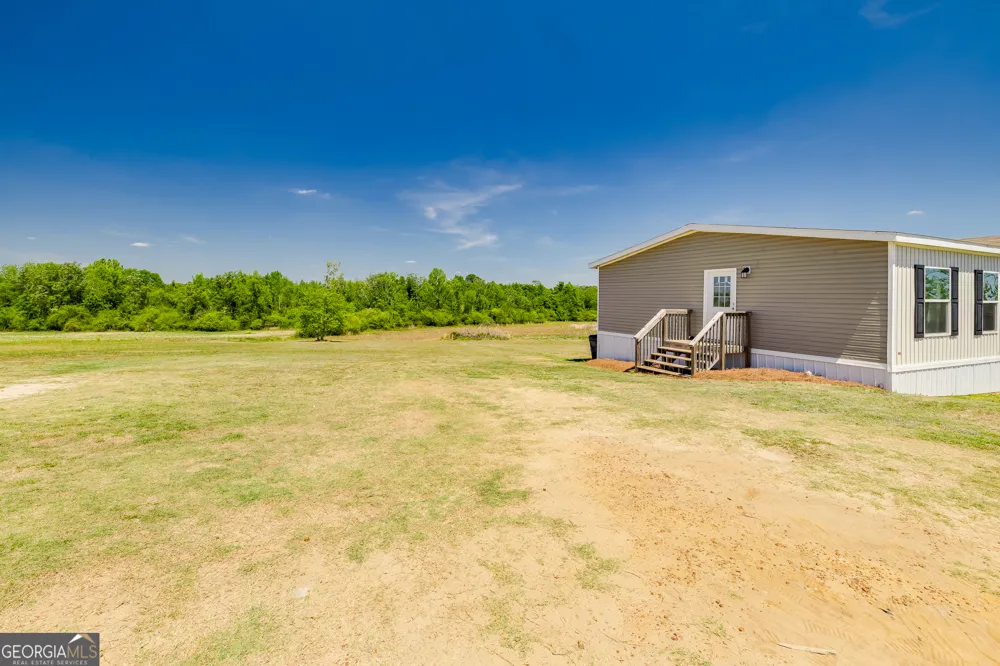 559 Evergreen Church RD Cobbtown, GA 30420