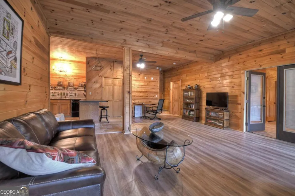 324 Cooper Creek DR Suches, GA 30572