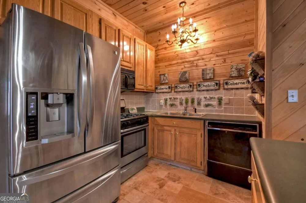324 Cooper Creek DR Suches, GA 30572