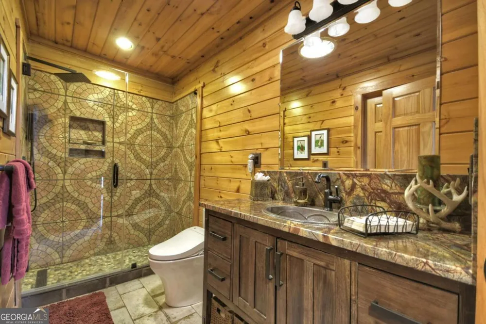 324 Cooper Creek DR Suches, GA 30572