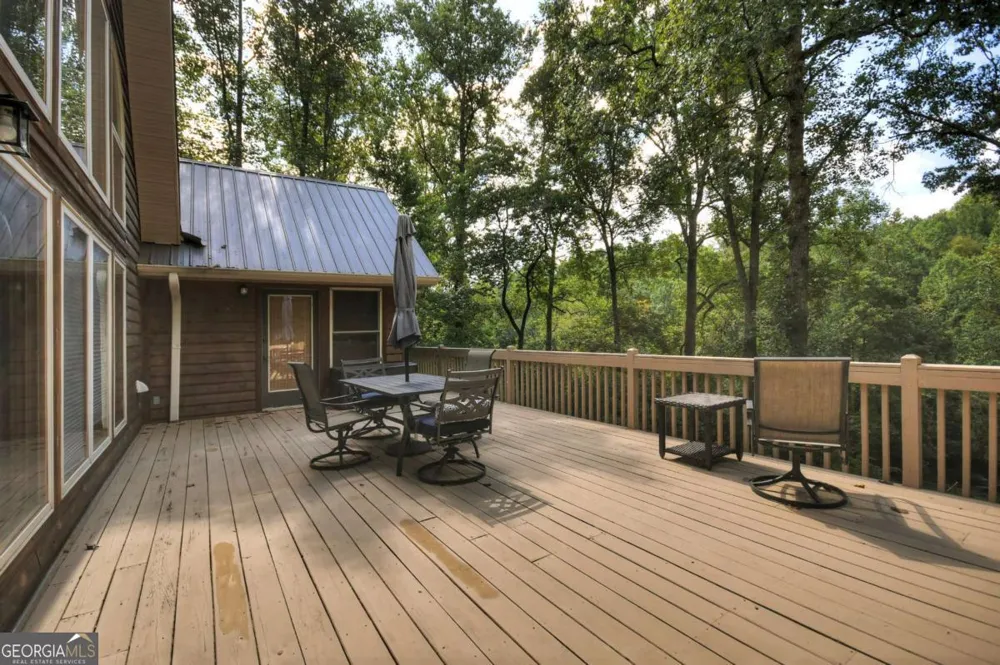 324 Cooper Creek DR Suches, GA 30572