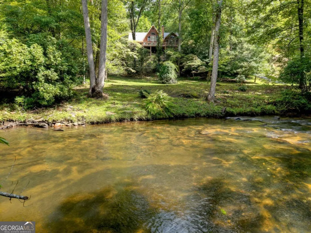 324 Cooper Creek DR Suches, GA 30572