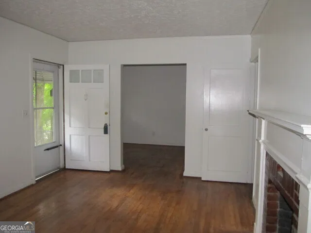 737 N Greenwood ST LaGrange, GA 30240