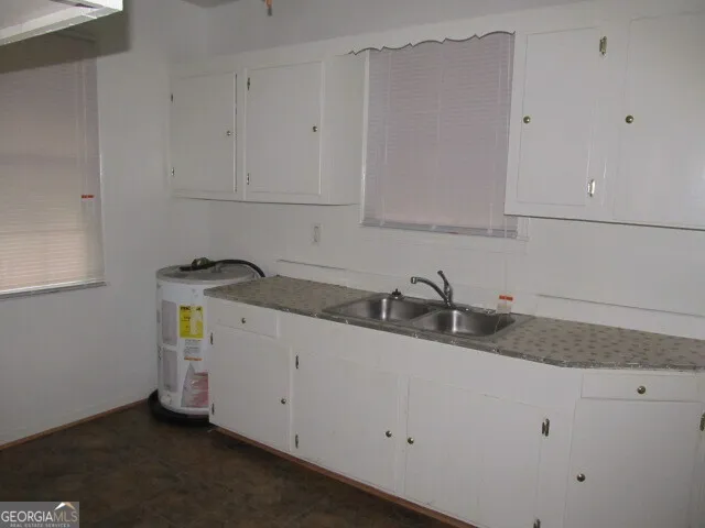 737 N Greenwood ST LaGrange, GA 30240