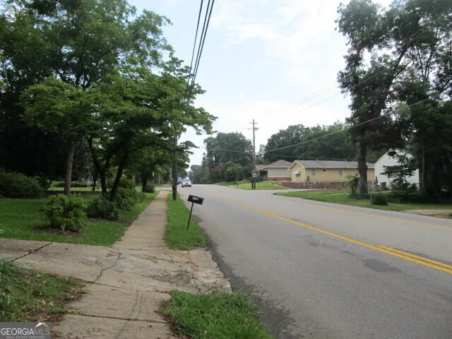 737 N Greenwood ST LaGrange, GA 30240